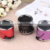 Mini Aluminum Alloy Vibration Loudspeaker Portable Mini Speaker With fm Radio Usb Charger thumbnail-5