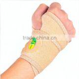 Weight lifting magnetic self-heating wrist support