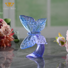 SAINT VIEW 2022 Spring Crafts Desktop Modern Decor Crystal Art Carving Souvenir Butterfly Ornaments for Living Room thumbnail-2
