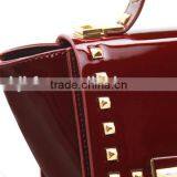 Superior Lacquer Leather Youth Clinch Bolt Style Fasion Handbag thumbnail-6