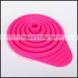 Convenient Portable Silicone Foldable Funnel Wholesale/Candy Color Silicone Folding Hopper for Sale thumbnail-3