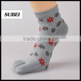 Flower Knitting Sock Five Toe Finger Socks Woman Sock thumbnail-2