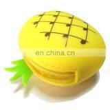 Creative Strawberry Key Coin Bag Custom Emoji Logo Printing Women Wallet Fashion Zip Silicon Purse thumbnail-4