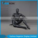 Abstract Sitting Male Mannequin thumbnail-1