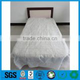 First choice disposable nonwoven bedsheets roll