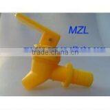 Favorable Price Pvc Faucet With Good Quality thumbnail-3