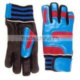 Baseball Gloves Batting thumbnail-1