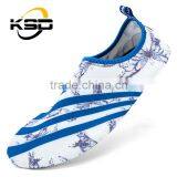 Anti-slip Light Weight and High Elasticity Lovers Sports Casual Shoes to Skin for Adults thumbnail-1