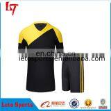 100% Polyester Customized College Football Jerseys Cheap thumbnail-3