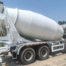 Sinotruk Howo 8*4 Big Volume Mixer Truck thumbnail-5