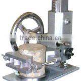 Cylinder Capping Machine thumbnail-1