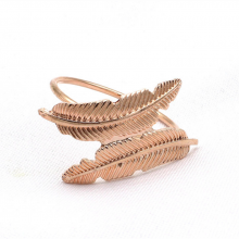 High Quality Metal Decorative Tabletop Tissue Holder Leaf Design Fancy Napkin Ring thumbnail-4