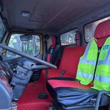 Used XCMG QY70K Truck Cranes With Good Performance for Sale thumbnail-3