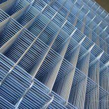 Eco-Friendly Welded Wire Mesh Panel Easily Assembled for Fencing Applications thumbnail-3