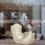 Wholesale Decortive Beautiful Swan Wine Holder/ Red Wine Rack thumbnail-3