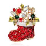 Christmas Gifts Nice Red Shoe Boot Brooches Pins for Women Gold Plated Rhinestones Christmas Brooches for the New Year