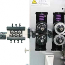 Us-212 High-Speed CNC Spring Coiling Machine thumbnail-2