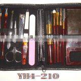 Manicure and Cosmetic Set thumbnail-1