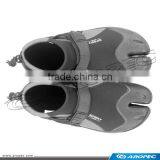 Surf 2.5mm Neoprene Split-Toe Surfing Boots thumbnail-2