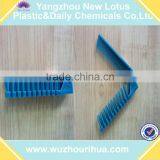 Long Plastic Comb in Wuzhourihua Industry Company thumbnail-3