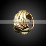 2015 Newest Products Unit Design With Elegant Crystal Girls Engagement Ring Gold Plated Wedding Ring thumbnail-1