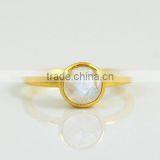 Sterling Silver Moonstone Round Gemstone Gemstone Ring thumbnail-1