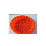 Silicone Cake Mold in Daisy thumbnail-1