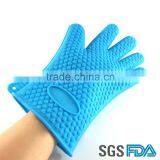 China Wholesale Custom Heat Resistant Silicone Oven Mitt thumbnail-1