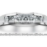 18K White Gold, 0.28 ct total diamond weight, Metro Channel-Set Diamond Ring