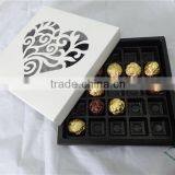 2015 Hollow-Carved Heart Pattern Hard Silver Coated Paper Chocolate Gift Box thumbnail-5