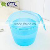 Plastic Water Scoop, With Calibration Line and Handle Plastic Water Scoop thumbnail-1