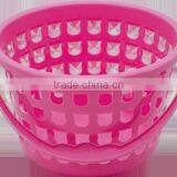 Round Basket With Handle thumbnail-1