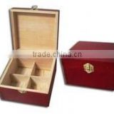 hot selling factory price FSC&SA8000 antique color wooden chocolate case with 4 compartments
