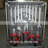 New 2014 Tool Set Tool Box Tractor Manufacturer China Wholesale Supplier H6038D 186pcs Aluminium Tool Set thumbnail-2