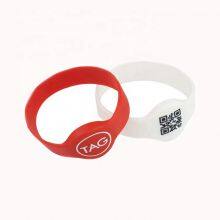 Waterproof 13.56mhz Rfid Silicone Wristband S50 1k/ntag213 Smart Lock Key Nfc Bracelet thumbnail-3