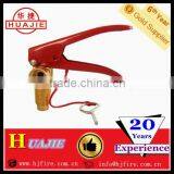 extinguisher valve for fire fighting accessory