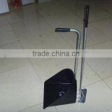 Plastic Dustpan thumbnail-1