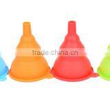 New Mini Gel Foldable Collapsible Style Silicone Funnel thumbnail-5