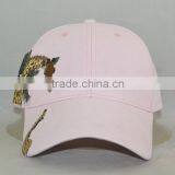 Guangzhou Hat Factory Professional Custom 6 Panel / 100% Cotton/pink/giraffe Embroidery Logo/baseball Cap