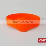 13.56mhz Adjustable Silicone Ntag216 NFC RFID Wristband thumbnail-2