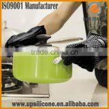Hot Selling FDA Standard Heat Resistant Oven Mitts Silicone thumbnail-3