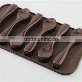 WCJB046 Silicone Spoon Shape Chocolate Cake Candy Mold Sugar Candy Baking Mold thumbnail-3