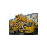 Tadano TL300E-3 Truck Crane thumbnail-1