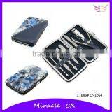 Flower Pattern Mini Metal Frame Personal Manicure Set