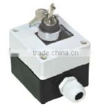high quality industrial N/O 2 positon selector switch button control box with key LAY5-NBOX131P