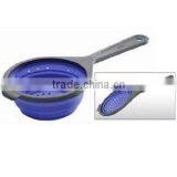 Collapsible Scoop-style Colander thumbnail-1