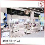 Plastic Body Lotion Display Stand Furnitures for Makeup Cosmetic