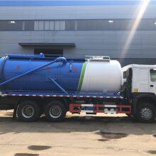 4X2 Factory Price Cleaning Sewage Suction Tank Sucker Tanker Truck thumbnail-3