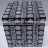 High Quality Best Selling Lacquered Mother of Pearl Rectangle Box thumbnail-1