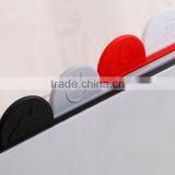 4pcs Plastic Cutting Board Set With Holder for Kitchen thumbnail-5